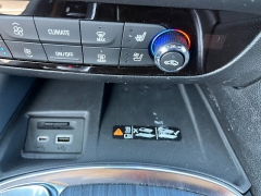 Used 2024  Buick Enclave FWD 4dr Premium at Chip Wynn Motors near Paducah&comma; KY