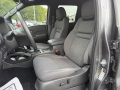 Used 2023  Nissan Frontier Crew Cab 4x4 SV Auto &ast;Ltd Avail&ast; at Chip Wynn Motors near Paducah&comma; KY