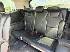 Used 2024  Kia Telluride S FWD at Chip Wynn Motors near Paducah&comma; KY