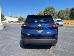 Used 2024  Nissan Rogue AWD SV at Chip Wynn Motors near Paducah&comma; KY