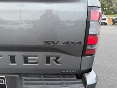 Used 2023  Nissan Frontier Crew Cab 4x4 SV Auto &ast;Ltd Avail&ast; at Chip Wynn Motors near Paducah&comma; KY