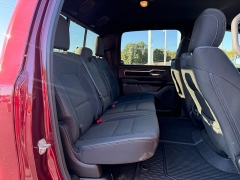 Used 2024  Ram 1500 Big Horn 4x4 Crew Cab 6'4" Box at Chip Wynn Motors near Paducah&comma; KY