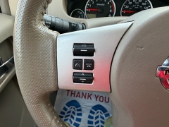 Used 2011  Nissan Pathfinder 4d SUV 4WD SV at Chip Wynn Motors near Paducah&comma; KY