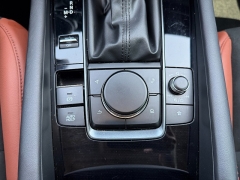 Used 2024  Mazda Mazda3 Sedan 2&period;5 Carbon Turbo AWD at Chip Wynn Motors near Paducah&comma; KY