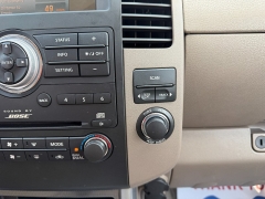 Used 2011  Nissan Pathfinder 4d SUV 4WD SV at Chip Wynn Motors near Paducah&comma; KY