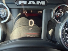 Used 2020  Ram 1500 Big Horn 4x4 Crew Cab 5'7" Box at Chip Wynn Motors near Paducah&comma; KY