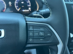Used 2023  Jeep Grand Cherokee Altitude 4x4 at Chip Wynn Motors near Paducah&comma; KY