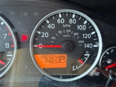 Used 2011  Nissan Pathfinder 4d SUV 4WD SV at Chip Wynn Motors near Paducah&comma; KY