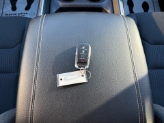 Used 2024  Ram 1500 Big Horn 4x4 Crew Cab 6'4" Box at Chip Wynn Motors near Paducah&comma; KY