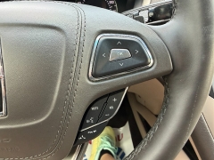 Used 2020  Lincoln MKZ 4d Sedan FWD at Chip Wynn Motors near Paducah&comma; KY