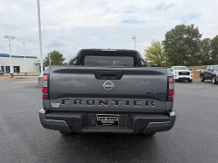 Used 2023  Nissan Frontier Crew Cab 4x4 SV Auto &ast;Ltd Avail&ast; at Chip Wynn Motors near Paducah&comma; KY