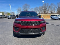 Used 2023  Jeep Grand Cherokee Altitude 4x4 at Chip Wynn Motors near Paducah&comma; KY