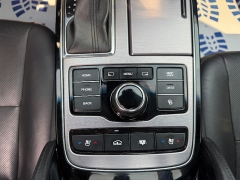 Used 2014  Hyundai Equus 4dr Sdn Signature at Chip Wynn Motors near Paducah&comma; KY