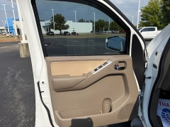 Used 2011  Nissan Pathfinder 4d SUV 4WD SV at Chip Wynn Motors near Paducah&comma; KY
