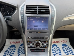 Used 2020  Lincoln MKZ 4d Sedan FWD at Chip Wynn Motors near Paducah&comma; KY