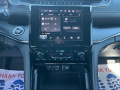 Used 2023  Jeep Grand Cherokee Altitude 4x4 at Chip Wynn Motors near Paducah&comma; KY
