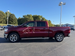 Used 2024  Ram 1500 Big Horn 4x4 Crew Cab 6'4" Box at Chip Wynn Motors near Paducah&comma; KY