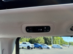 Used 2023  Chrysler Pacifica Limited FWD at Chip Wynn Motors near Paducah&comma; KY