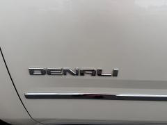 Used 2015  GMC Yukon 4d SUV 4WD Denali at Chip Wynn Motors near Paducah&comma; KY