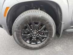 Used 2023  Nissan Frontier Crew Cab 4x4 SV Auto &ast;Ltd Avail&ast; at Chip Wynn Motors near Paducah&comma; KY