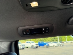 Used 2023  Chrysler Pacifica Touring L FWD at Chip Wynn Motors near Paducah&comma; KY