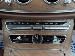 Used 2019  Mercedes-Benz E-Class 4d Sedan E300 4matic at Chip Wynn Motors near Paducah&comma; KY