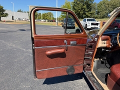 Used 1953  Chrysler NEW YORKER  at Chip Wynn Motors near Paducah&comma; KY