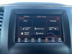Used 2021  Jeep Cherokee Altitude 4x4 at Chip Wynn Motors near Paducah&comma; KY