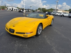 Used 2001  Chevrolet Corvette 2d Convertible at Chip Wynn Motors near Paducah&comma; KY