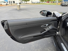 Used 2017  Porsche 718 Boxster 2d Convertible at Chip Wynn Motors near Paducah&comma; KY