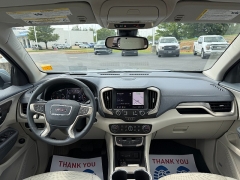 Used 2024  GMC Terrain AWD 4dr Denali at Chip Wynn Motors near Paducah&comma; KY