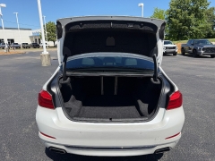 Used 2019  BMW 5 Series 540i xDrive Sedan at Chip Wynn Motors near Paducah&comma; KY