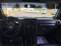 Used 2007  Jeep Wrangler Unlimited 4d Convertible 4WD Sahara at Chip Wynn Motors near Paducah&comma; KY