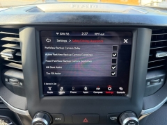 Used 2020  Ram 1500 Big Horn 4x4 Crew Cab 5'7" Box at Chip Wynn Motors near Paducah&comma; KY