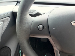 Used 2024  Tesla Model Y Long Range AWD at Chip Wynn Motors near Paducah&comma; KY