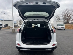 Used 2018  Toyota RAV4 XLE FWD &lpar;Natl&rpar; at Chip Wynn Motors near Paducah&comma; KY