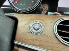 Used 2019  Mercedes-Benz E-Class 4d Sedan E300 4matic at Chip Wynn Motors near Paducah&comma; KY