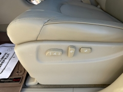 Used 2013  INFINITI QX56 4d SUV 4WD at Chip Wynn Motors near Paducah&comma; KY