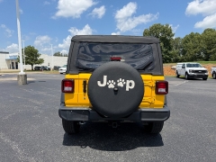 Used 2018  Jeep Wrangler Sport 4x4 at Chip Wynn Motors near Paducah&comma; KY