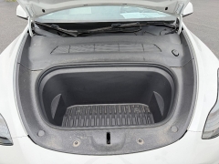 Used 2024  Tesla Model Y Long Range AWD at Chip Wynn Motors near Paducah&comma; KY