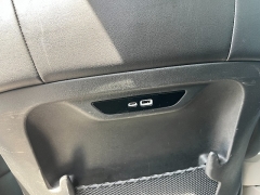 Used 2024  Chrysler Pacifica Touring L FWD at Chip Wynn Motors near Paducah&comma; KY