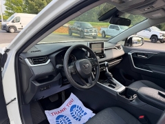 Used 2025  Toyota RAV4 XLE FWD at Chip Wynn Motors near Paducah&comma; KY