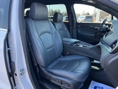 Used 2024  Buick Enclave FWD 4dr Premium at Chip Wynn Motors near Paducah&comma; KY