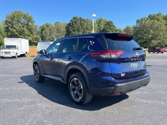Used 2024  Nissan Rogue AWD SV at Chip Wynn Motors near Paducah&comma; KY