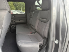 Used 2023  Nissan Frontier Crew Cab 4x4 SV Auto &ast;Ltd Avail&ast; at Chip Wynn Motors near Paducah&comma; KY