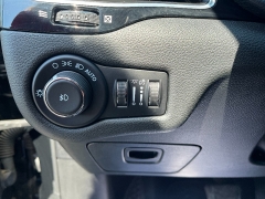Used 2021  Jeep Cherokee Altitude 4x4 at Chip Wynn Motors near Paducah&comma; KY