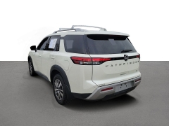 Used 2022  Nissan Pathfinder SL 2WD at Maxx Loans near St&period; Adrian&comma; MI