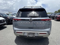 Used 2024  Nissan Pathfinder Platinum 2WD at Maxx Loans near St&period; Adrian&comma; MI