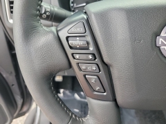 Used 2024  Nissan Frontier Crew Cab 4x4 SL at Maxx Loans near St&period; Adrian&comma; MI