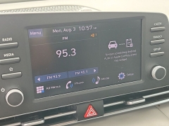 Used 2024  Hyundai Elantra SE IVT at Maxx Loans near St&period; Adrian&comma; MI